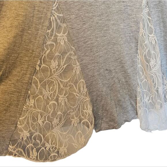 NWT Maurice's Knit Top – Size L – Gray with Cream Lace Casual Romantic Feminine - Picture 4 of 7